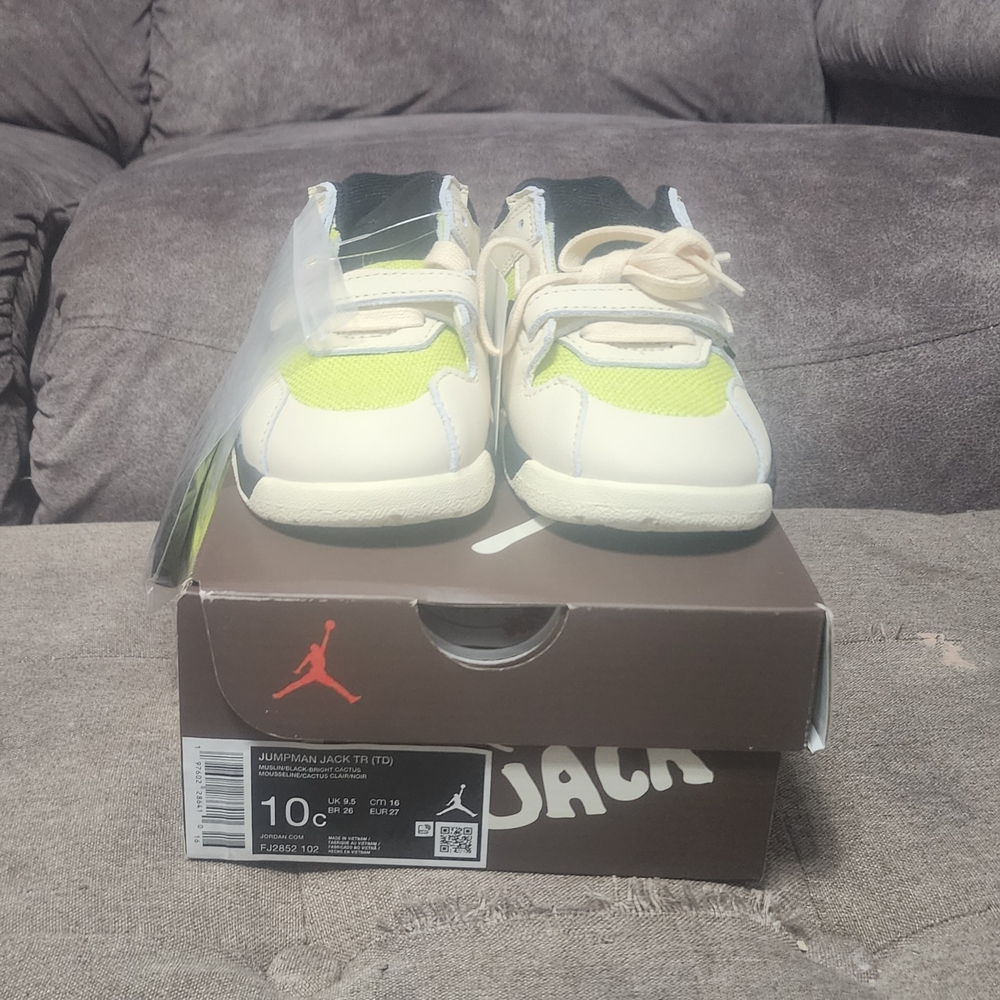 Jump Kids Shoes - Cream and Green